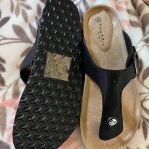 Black Women's Sandals